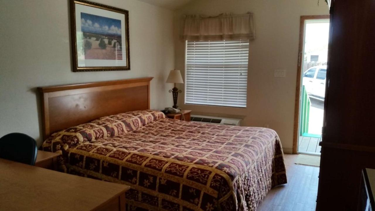 Garden Inn & Suites Hebbronville Eksteriør billede