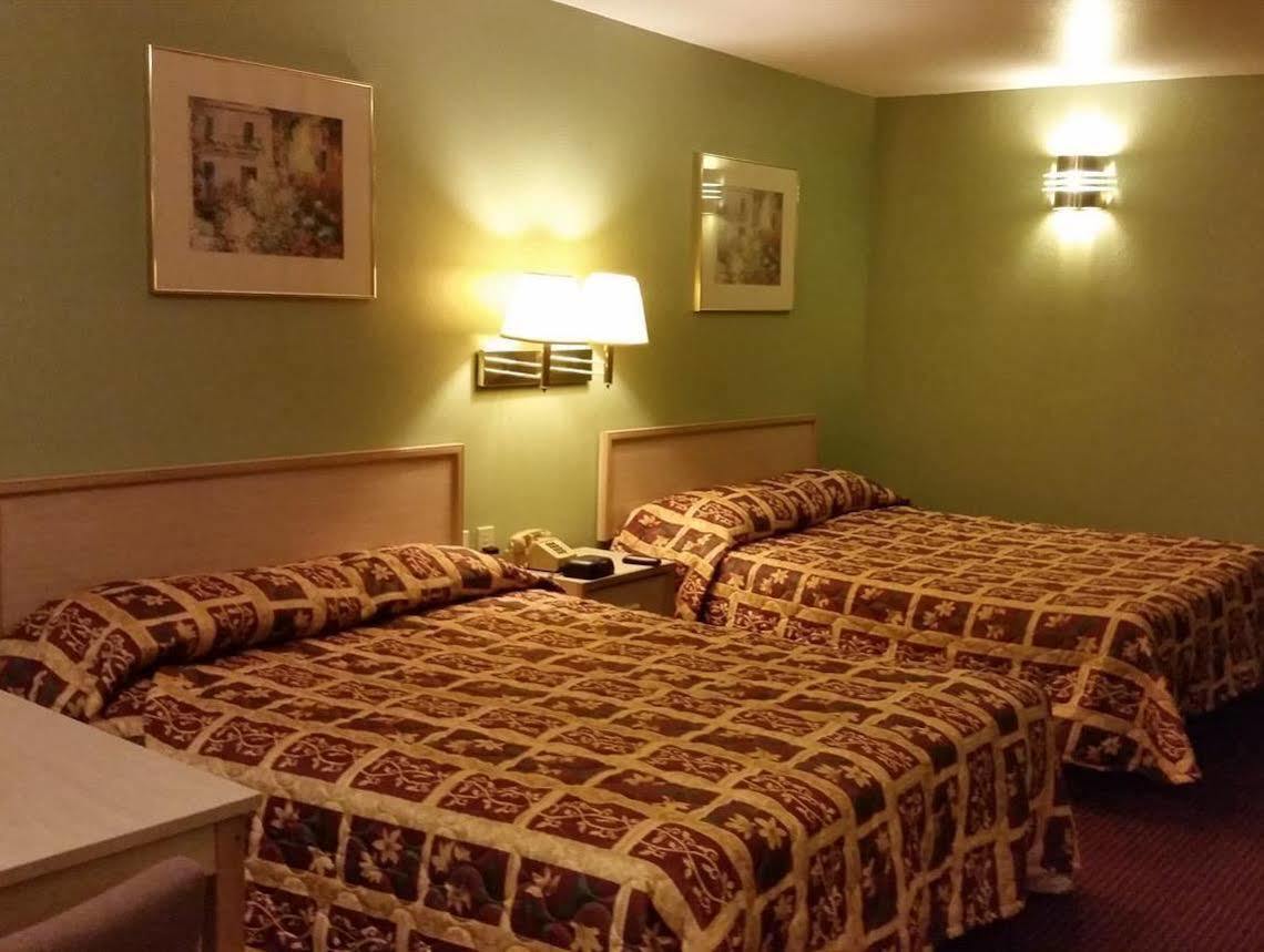 Garden Inn & Suites Hebbronville Eksteriør billede